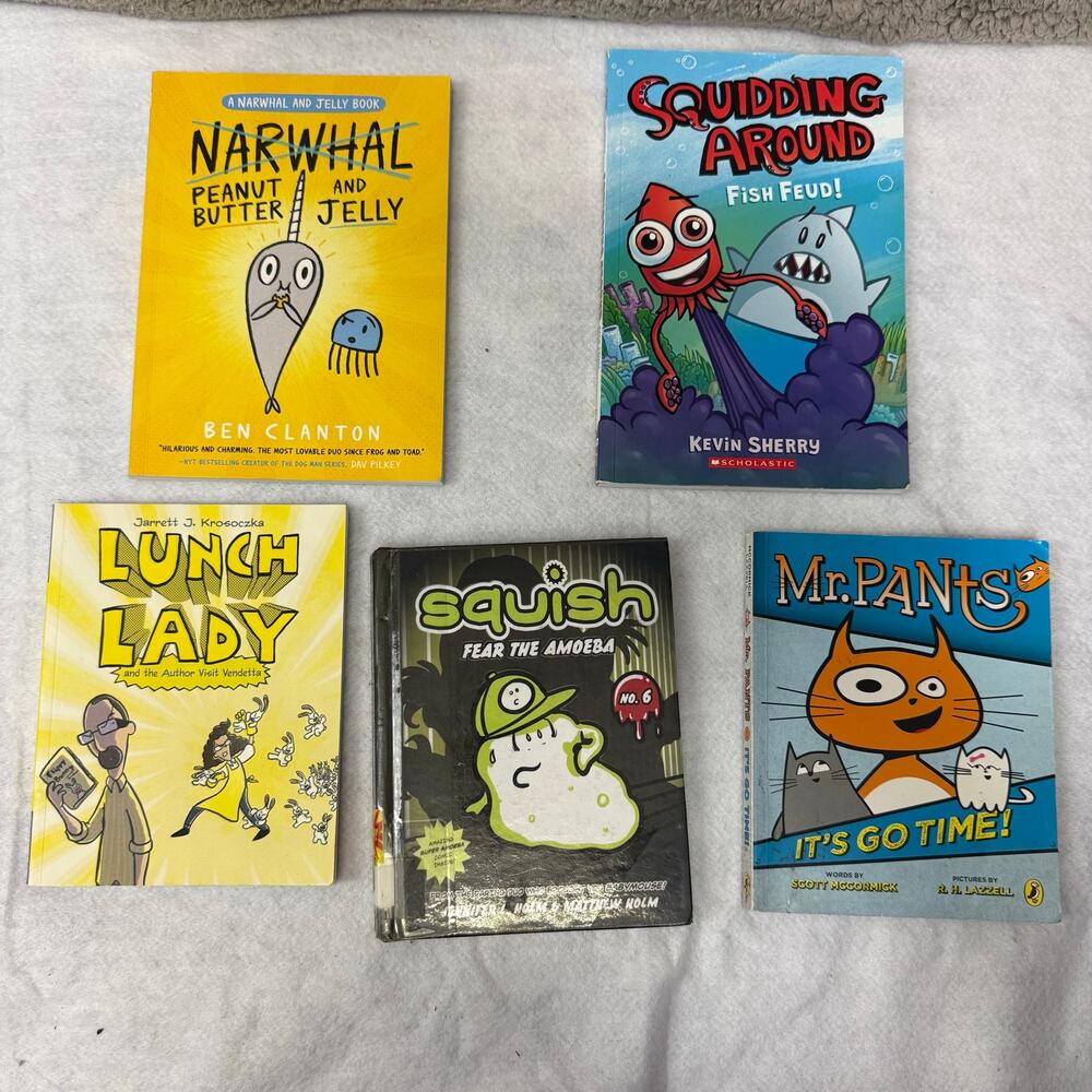 Lot of 5 Graphic Novels Comic Books Kids Middle Grade Animal Theme